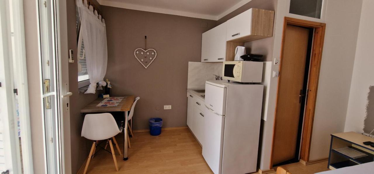 Apartmani Dutkovic 韦伯斯卡 外观 照片